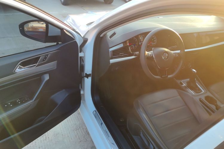 大众 朗逸 2019款 1.5L 自动舒适版 国VI中控内饰20