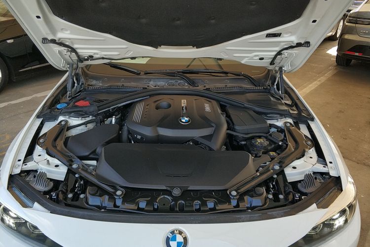 宝马4系 2017款 425i 敞篷M运动套装机舱底盘24