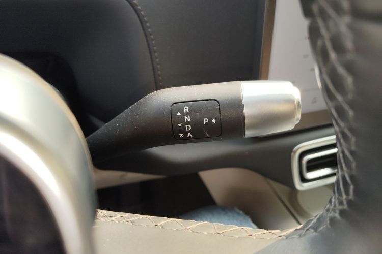 理想汽车 理想L7 2023款 Max局部细节18