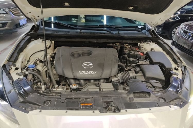 马自达3 昂克赛拉 2017款 三厢 2.0L 自动尊贵型 国V局部细节24