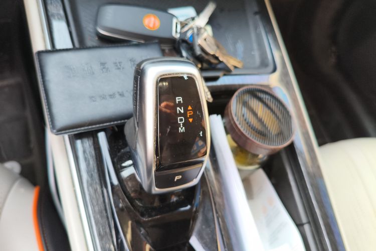 东风风神 奕炫MAX 2021款 1.5T 超酷潮爸版中控内饰18