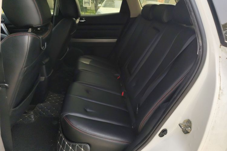 马自达CX-7 2014款 2.5L 2WD 时尚版中控内饰7004