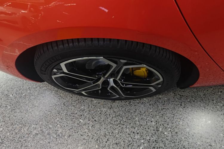 小米汽车 小米SU7 2024款 后驱超长续航高阶智驾Pro版车身外观6008