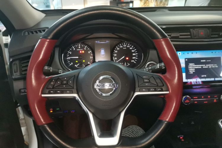 日产 奇骏 2021款 2.0L CVT 2WD XL ITS智联舒适版中控内饰13