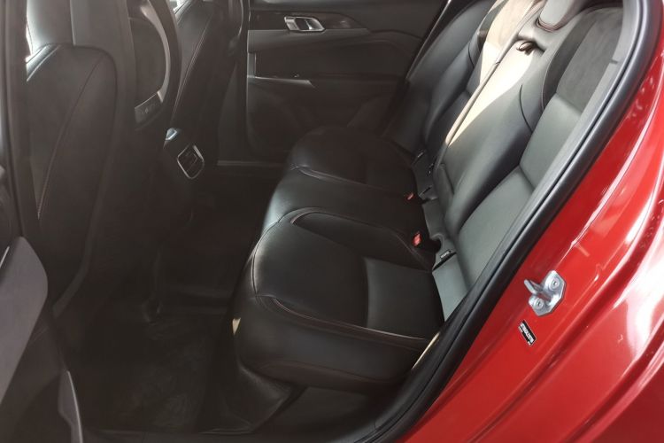 领克03 2020款 2.0TD 自动劲版中控内饰21