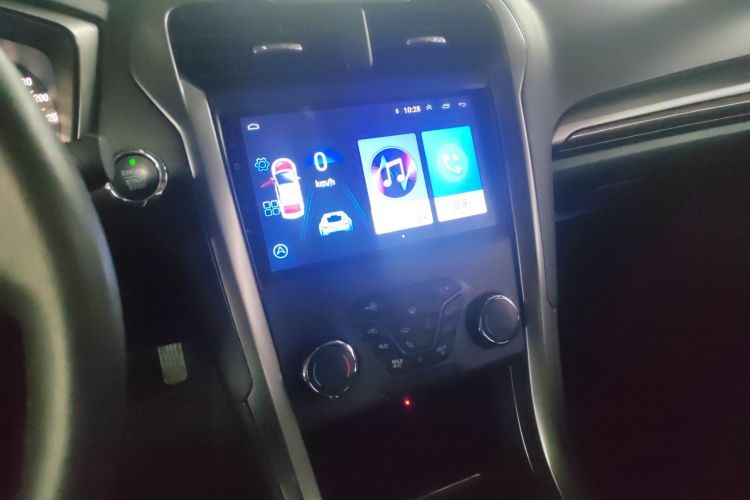 福特 蒙迪欧 2018款 EcoBoost 180 时尚型局部细节16