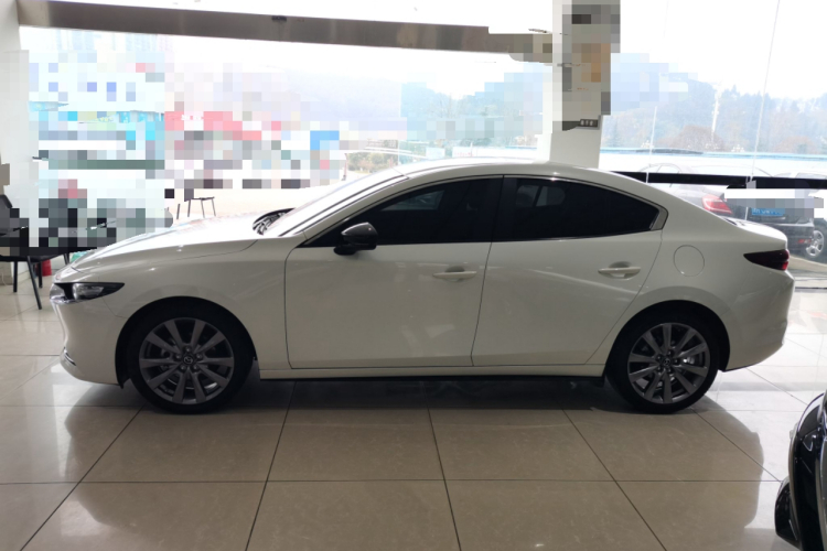 马自达3 昂克赛拉 2023款 2.0L 自动质炫版车身外观4