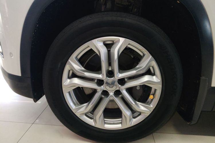 蔚来ES8 2018款 355KM 基准版 七座版车身外观6007