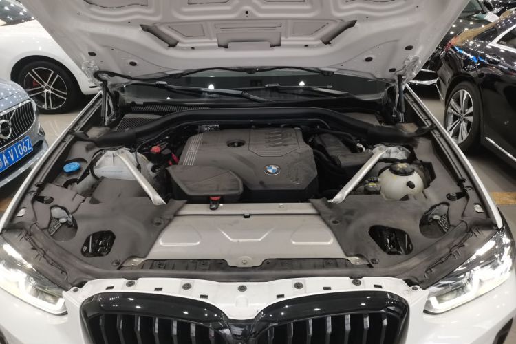 宝马X3 2022款 改款二 xDrive30i 尊享型 M曜夜套装局部细节24