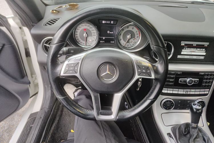 奔驰SLK级 2011款 SLK 200 时尚型局部细节13