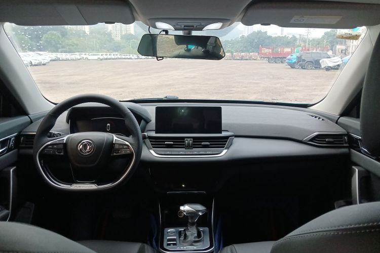 东风风神 奕炫 2020款 230T 自动炫目版中控内饰7002