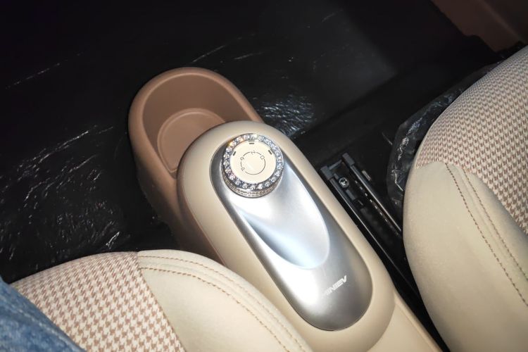 五菱汽车 宏光MINIEV 2025款 四门版 臻享款局部细节18