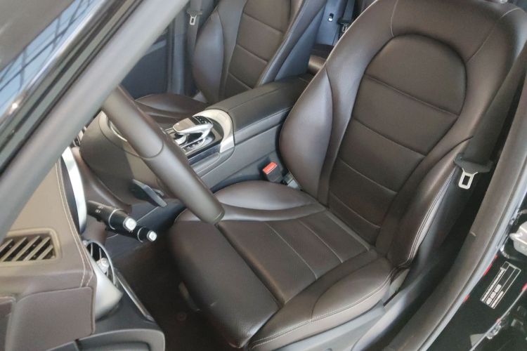 奔驰GLC 2018款 GLC 200 4MATIC局部细节19