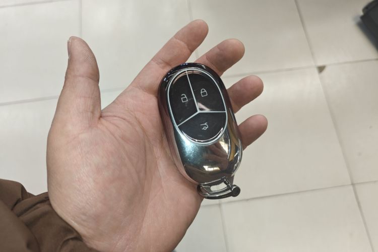 蔚来ES6 2023款 75kWh中控内饰7001