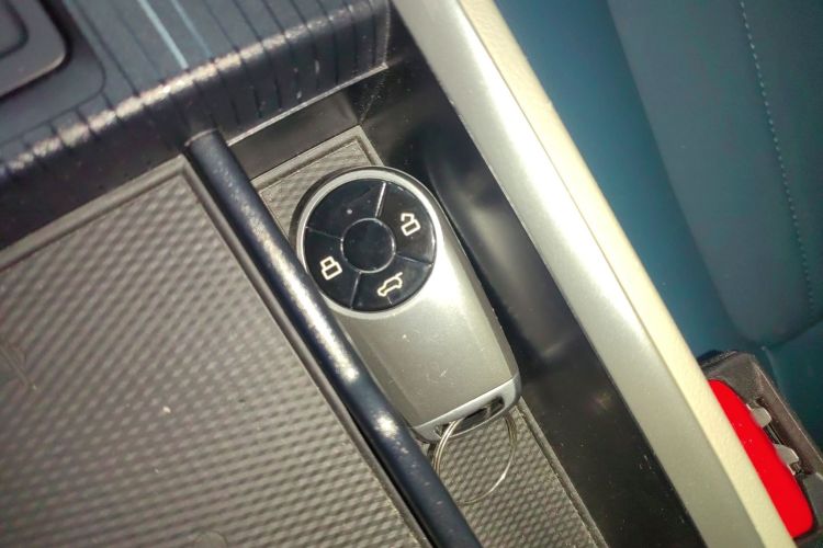 欧拉好猫 2022款 莫兰迪版 400km标准续航 豪华型 磷酸铁锂中控内饰11