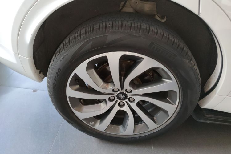 路虎 发现运动版 2023款 249PS R-Dynamic S 性能版车身外观6008