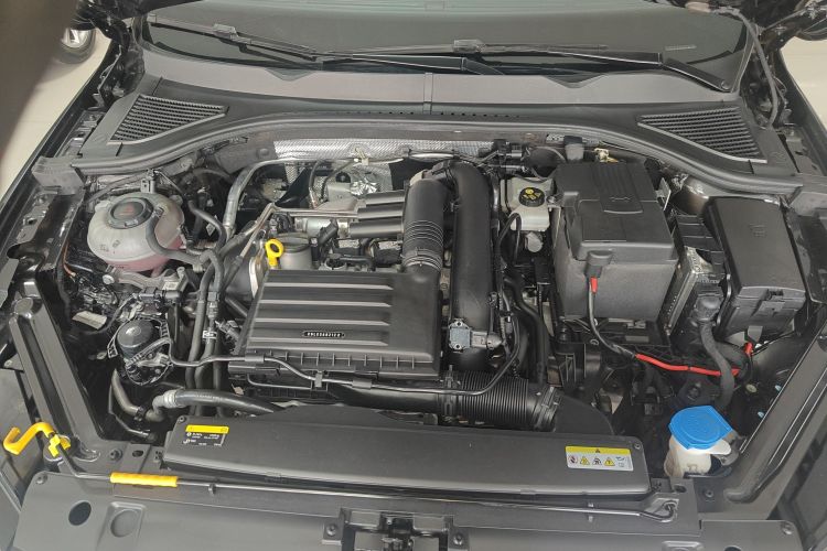 大众 宝来 2024款 280TSI DSG舒行版机舱底盘24