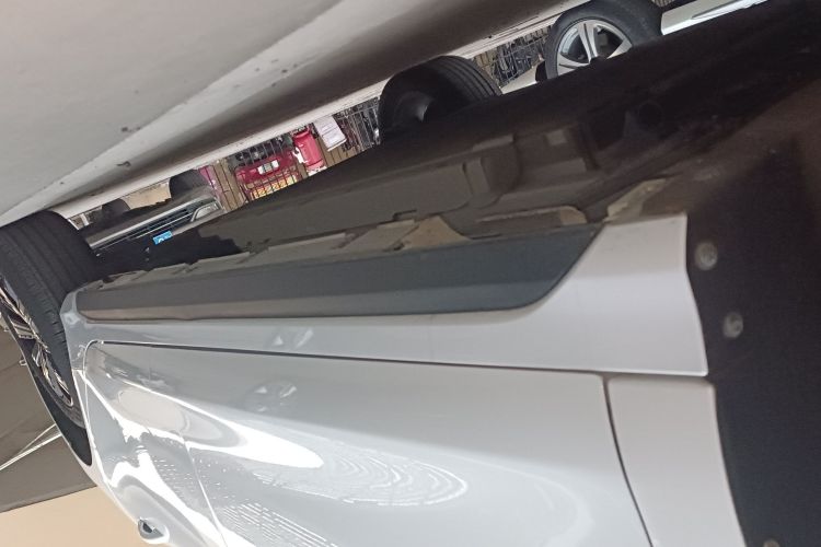 比亚迪 驱逐舰05 2024款 荣耀版 DM-i 120KM 旗舰型局部细节9002