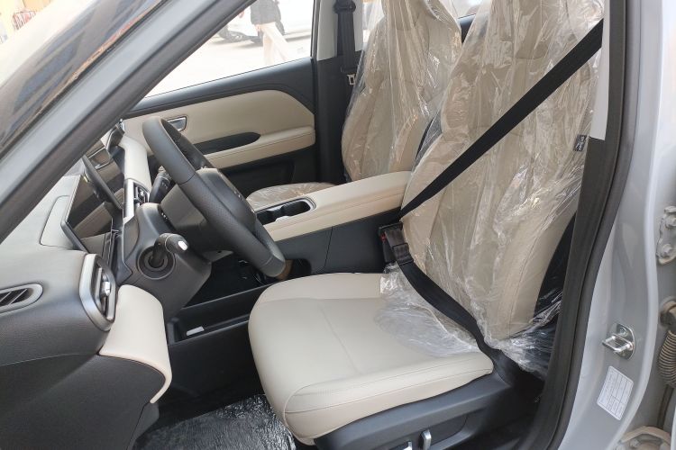 五菱汽车 五菱缤果PLUS 2024款 510km 五座版中控内饰19