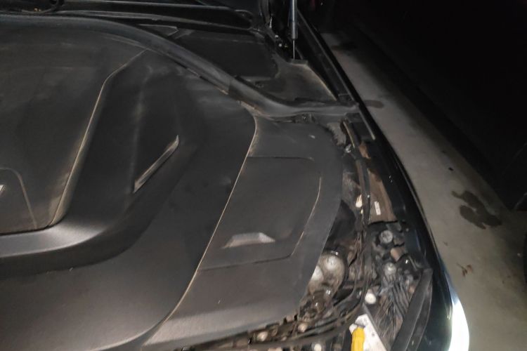 宝马i3 2022款 eDrive 35 L局部细节9007