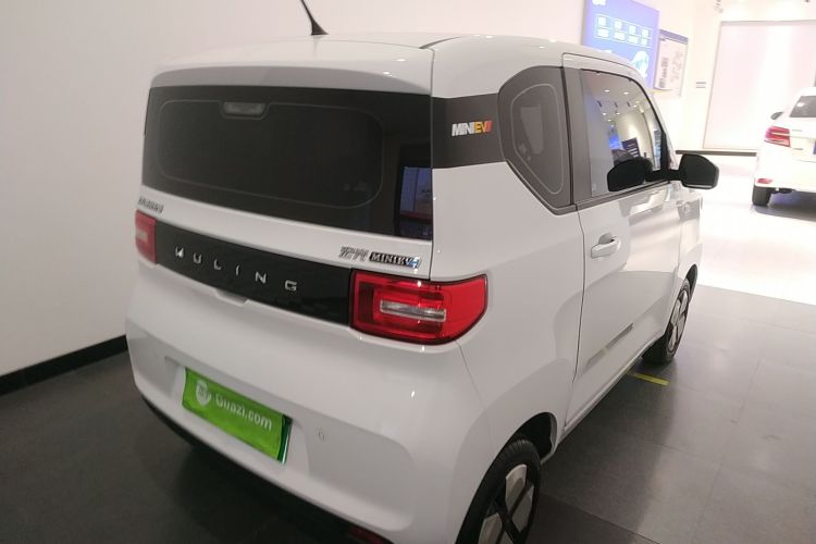 五菱汽车 宏光MINIEV 2022款 自在款 磷酸铁锂车身外观7