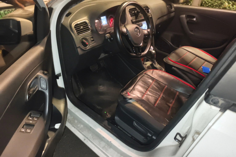 大众 Polo 2016款 1.6L 自动舒适型中控内饰20