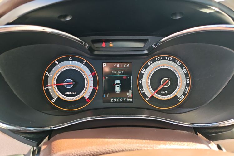 猎豹汽车 猎豹CS9 2018款 1.5T CVT劲朗型中控内饰14