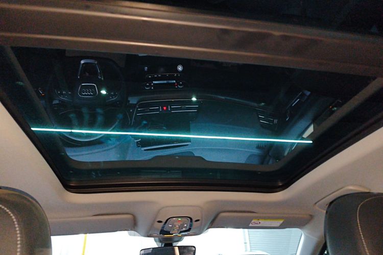 奥迪Q5L 2025款 40 TFSI 时尚动感型局部细节22