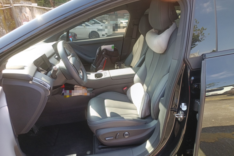 小鹏P7+ 2024款 超长续航 Max中控内饰19