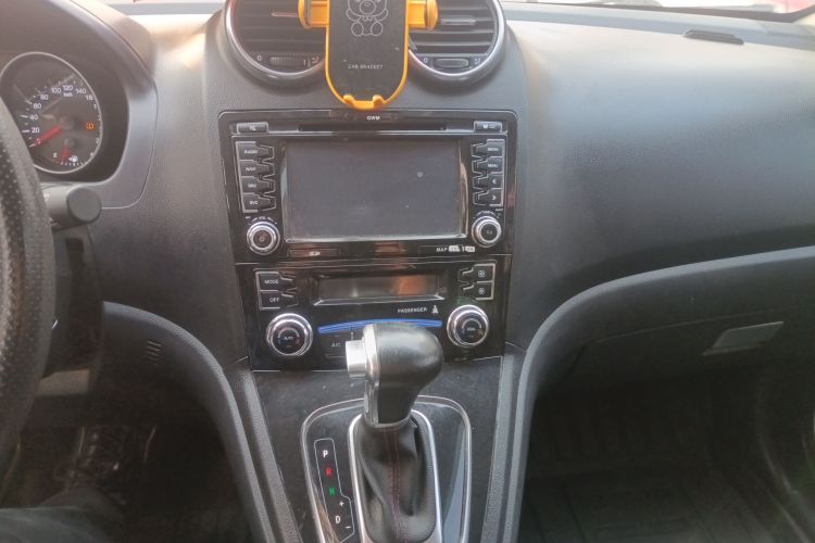 哈弗H6 2016款 升级版 1.5T 自动两驱精英型中控内饰16