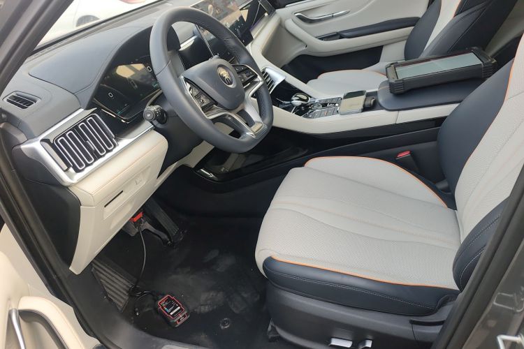 比亚迪 宋PLUS新能源 2021款 DM-i 110KM 旗舰PLUS局部细节19