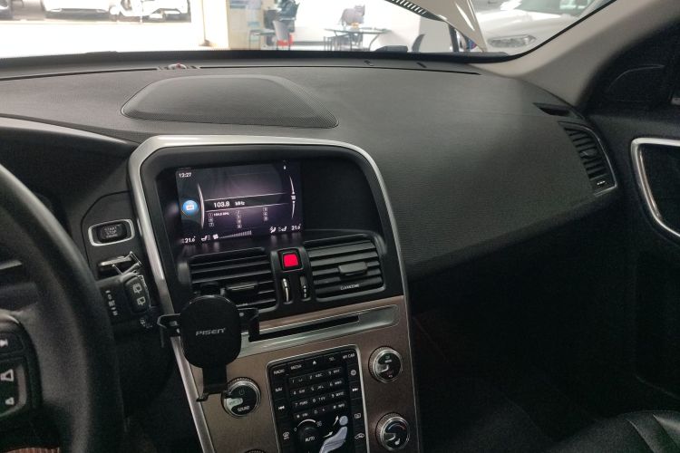 沃尔沃XC60 2017款 T5 智进升级版局部细节16