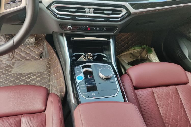 宝马i3 2022款 eDrive 35 L中控内饰18