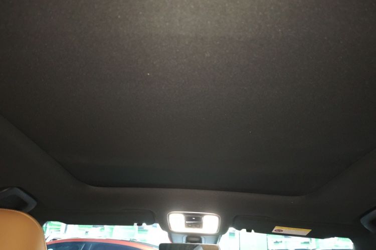 理想汽车 理想ONE 2021款 增程6座版中控内饰22