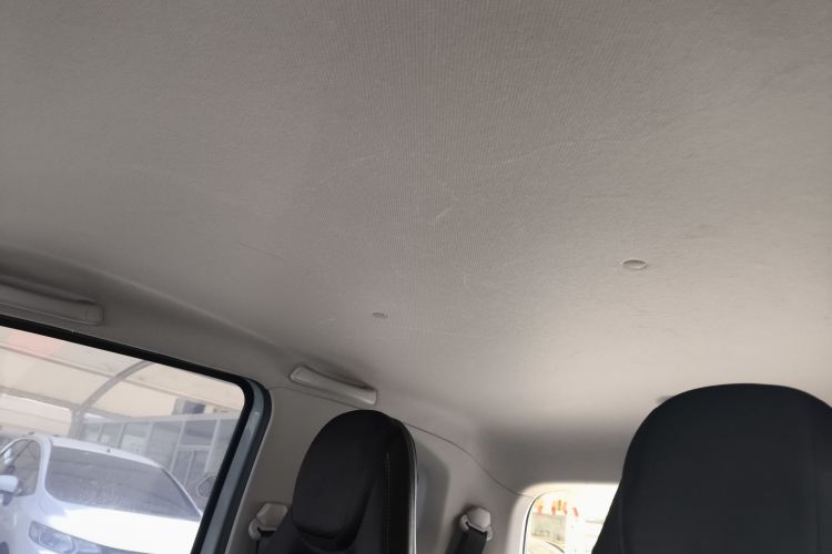 五菱汽车 宏光MINIEV 2022款 轻松款 磷酸铁锂中控内饰22