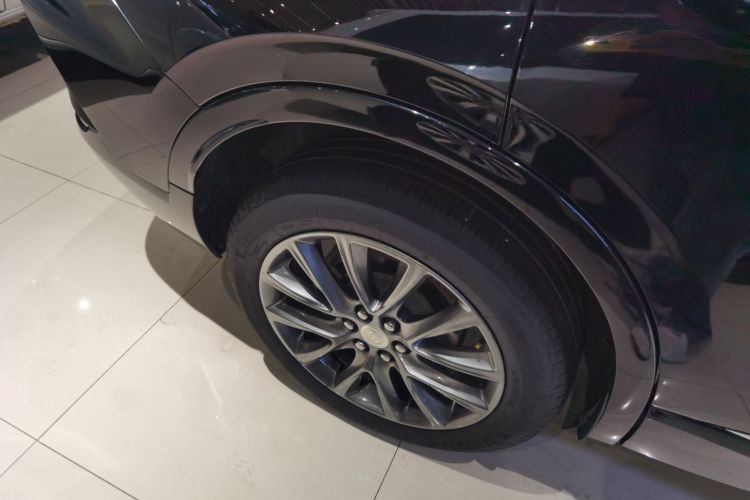 别克 昂科旗 2022款 652T 四驱尊贵型 7座车身外观6008