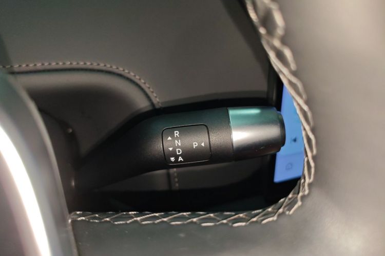 理想汽车 理想L6 2024款 Pro中控内饰18