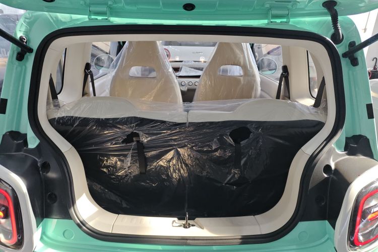 奔腾小马 2026款 222km 炫彩马局部细节23