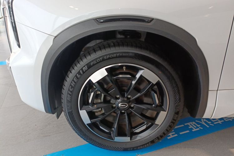 广汽传祺 传祺ES9 2024款 PHEV 143km 旅行者 Max车身外观6007