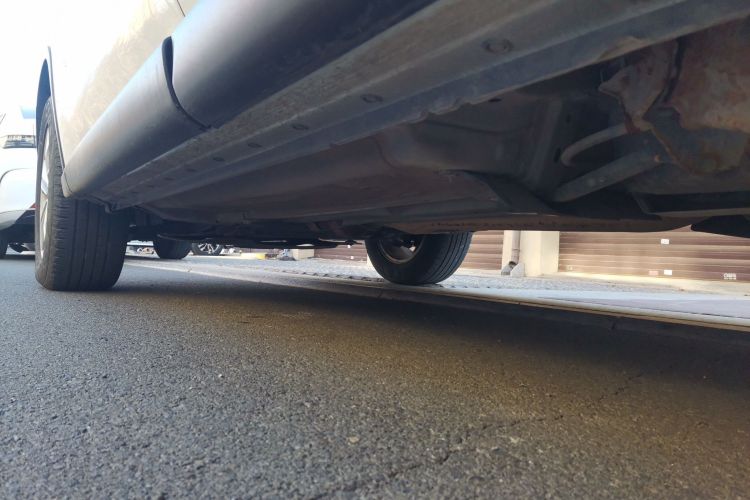 日产 奇骏 2012款 2.5L CVT豪华版 4WD局部细节9003