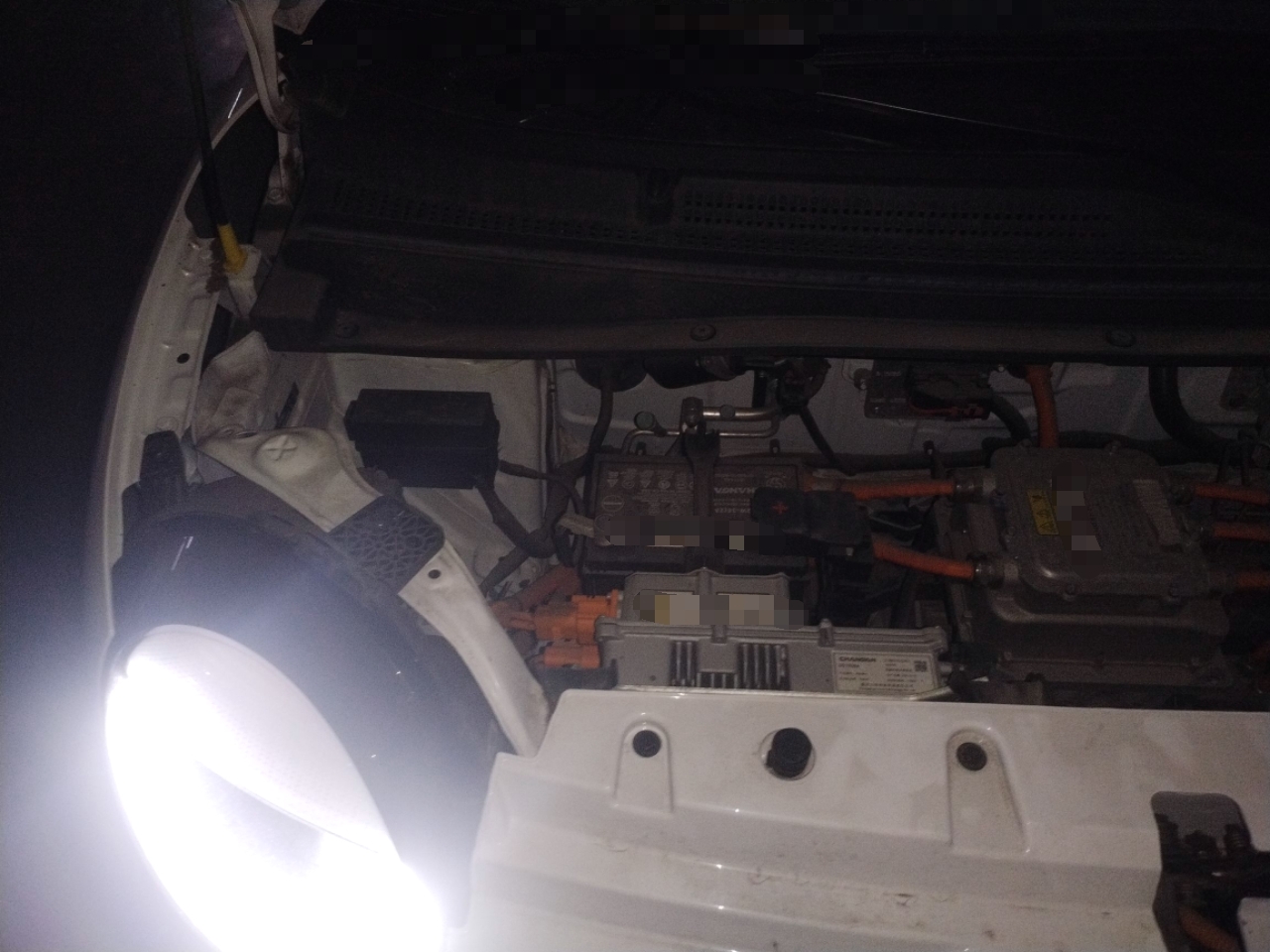 长安启源 长安Lumin 2022款 210km 香甜款