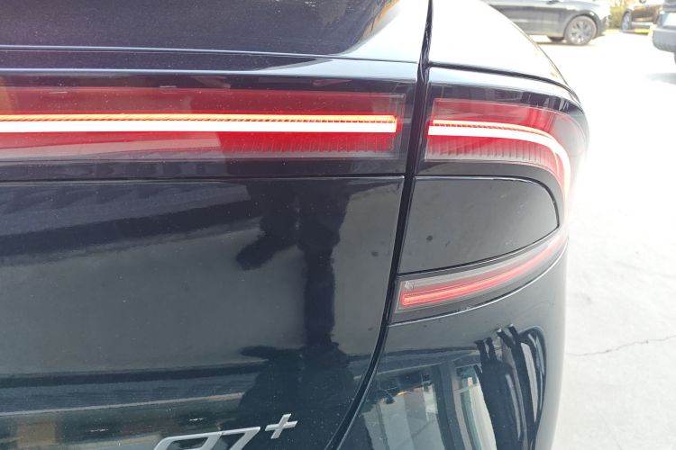 小鹏P7+ 2024款 长续航 Max车身外观9