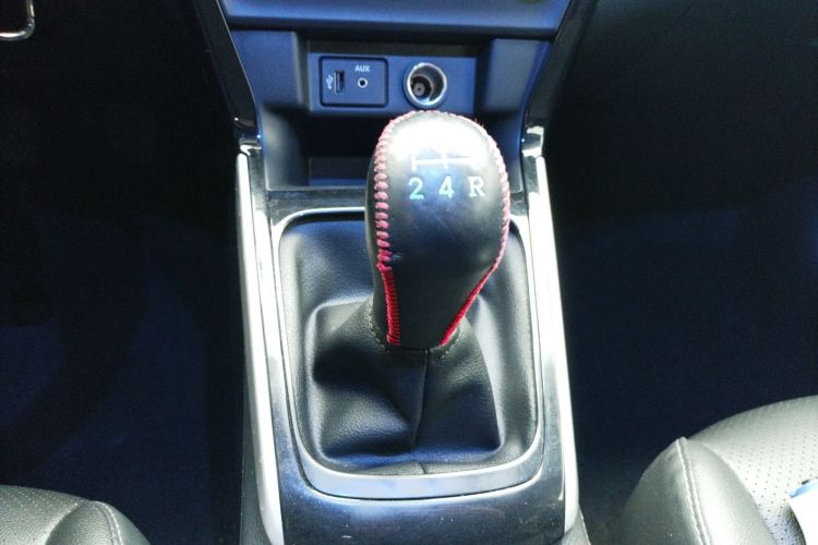 日产 轩逸 2021款 经典 1.6XL 手动豪华版局部细节18