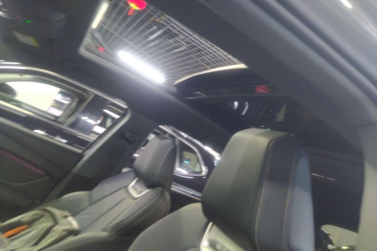 奥迪Q4 e-tron 2024款 40 e-tron 创境版中控内饰22