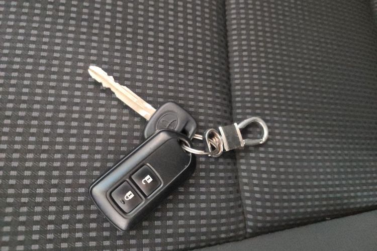 丰田 威驰FS 2021款 1.5L CVT锋驰版中控内饰7001