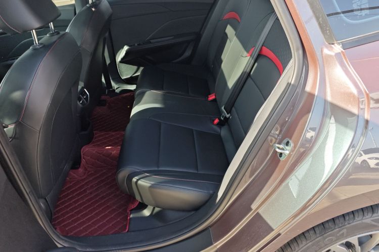 名爵 MG5 2025款 180DVVT 全球豪华版中控内饰21