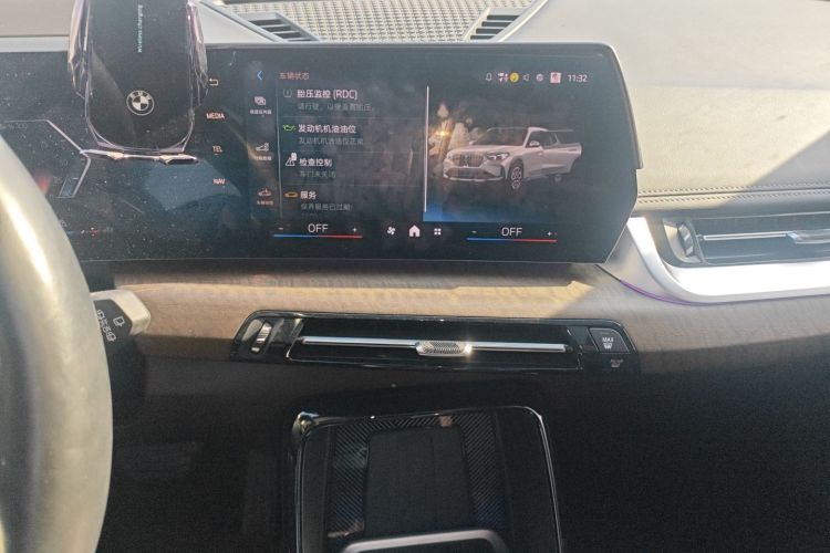 宝马X1 2023款 xDrive25Li X设计套装中控内饰16
