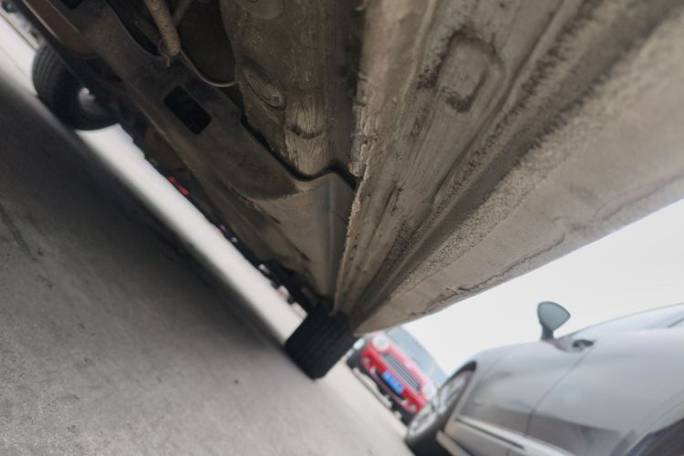 大众 Polo 2014款 1.6L 自动豪华版局部细节9001