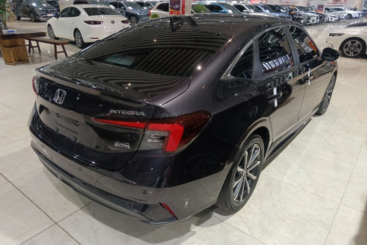 本田 型格 2022款 240TURBO CVT豪华版车身外观6005