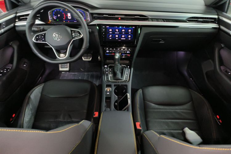 一汽-大众CC 2024款 380TSI 夺目版中控内饰12